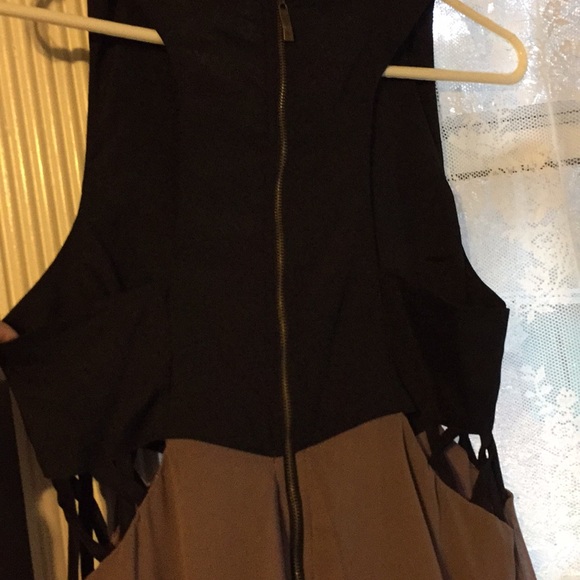 High Low dress - Picture 4 of 5